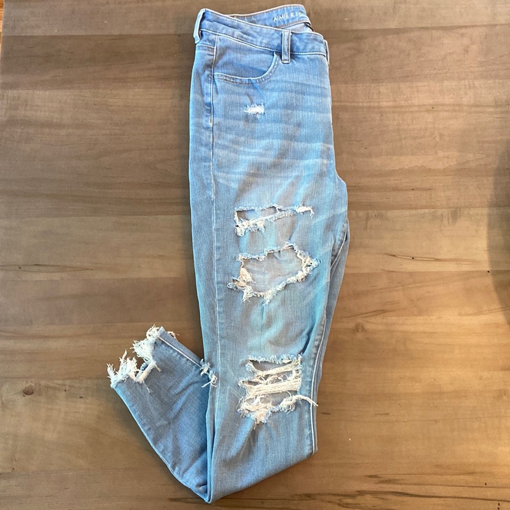 American Eagle Outfitters Hi-Rise Jegging